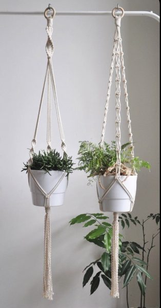 macramé plant hangers